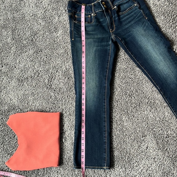 American Eagle Artist Crop, Size 6, dark wash jeans - Picture 5 of 5